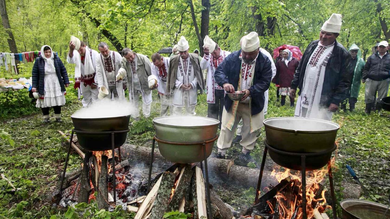 моления мари
